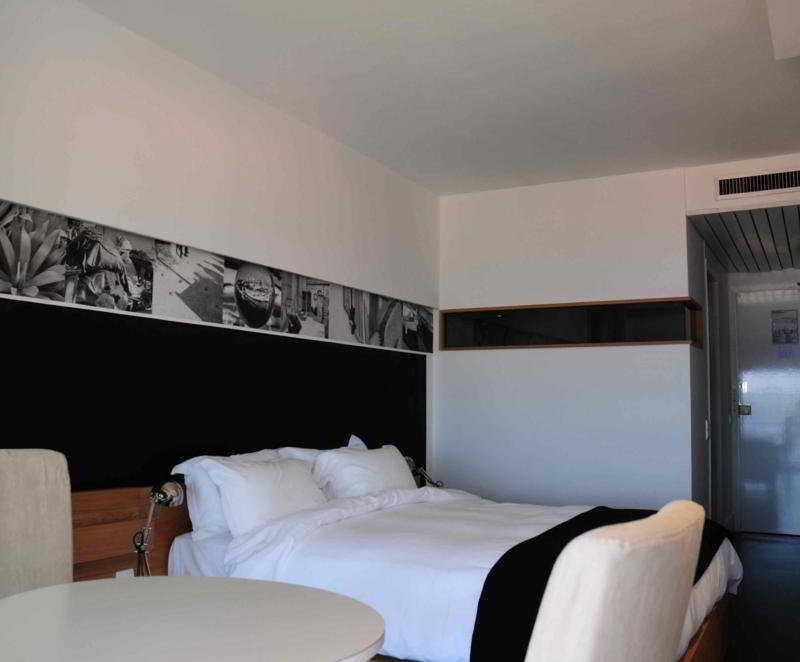 Hotel Le Versailles Villefranche-sur-Mer Exterior foto
