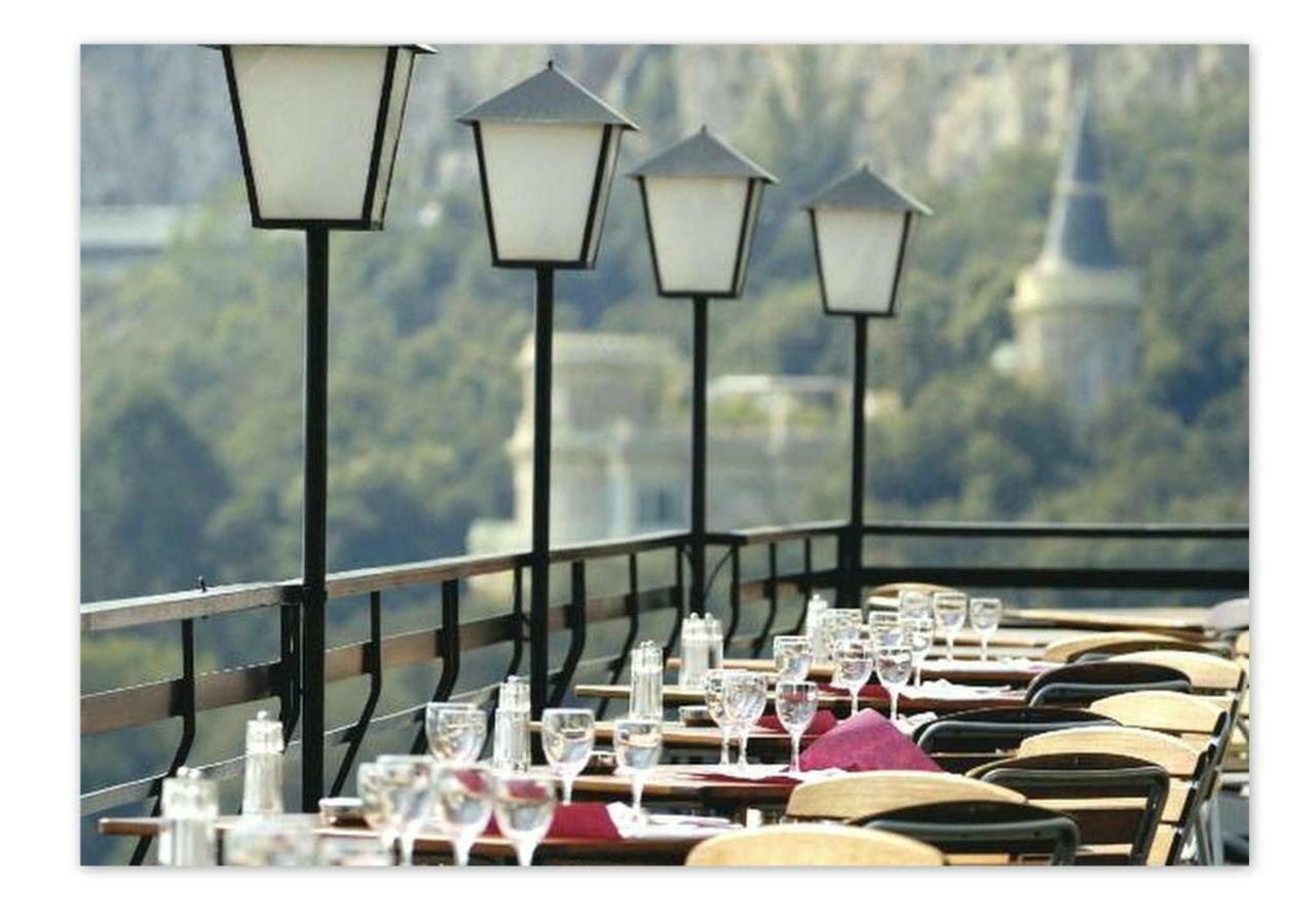 Hotel Le Versailles Villefranche-sur-Mer Exterior foto
